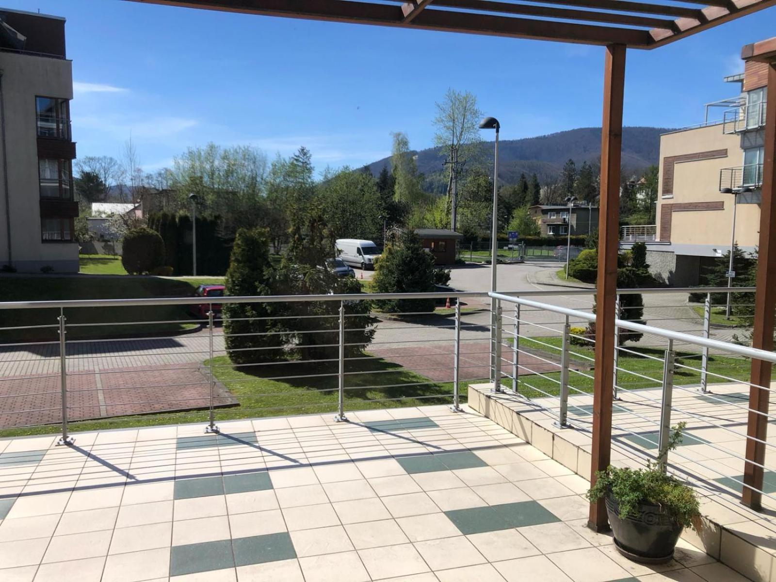 Apartament Z Widokiem Na Czantorie W Zeta Park Ustroń Buitenkant foto